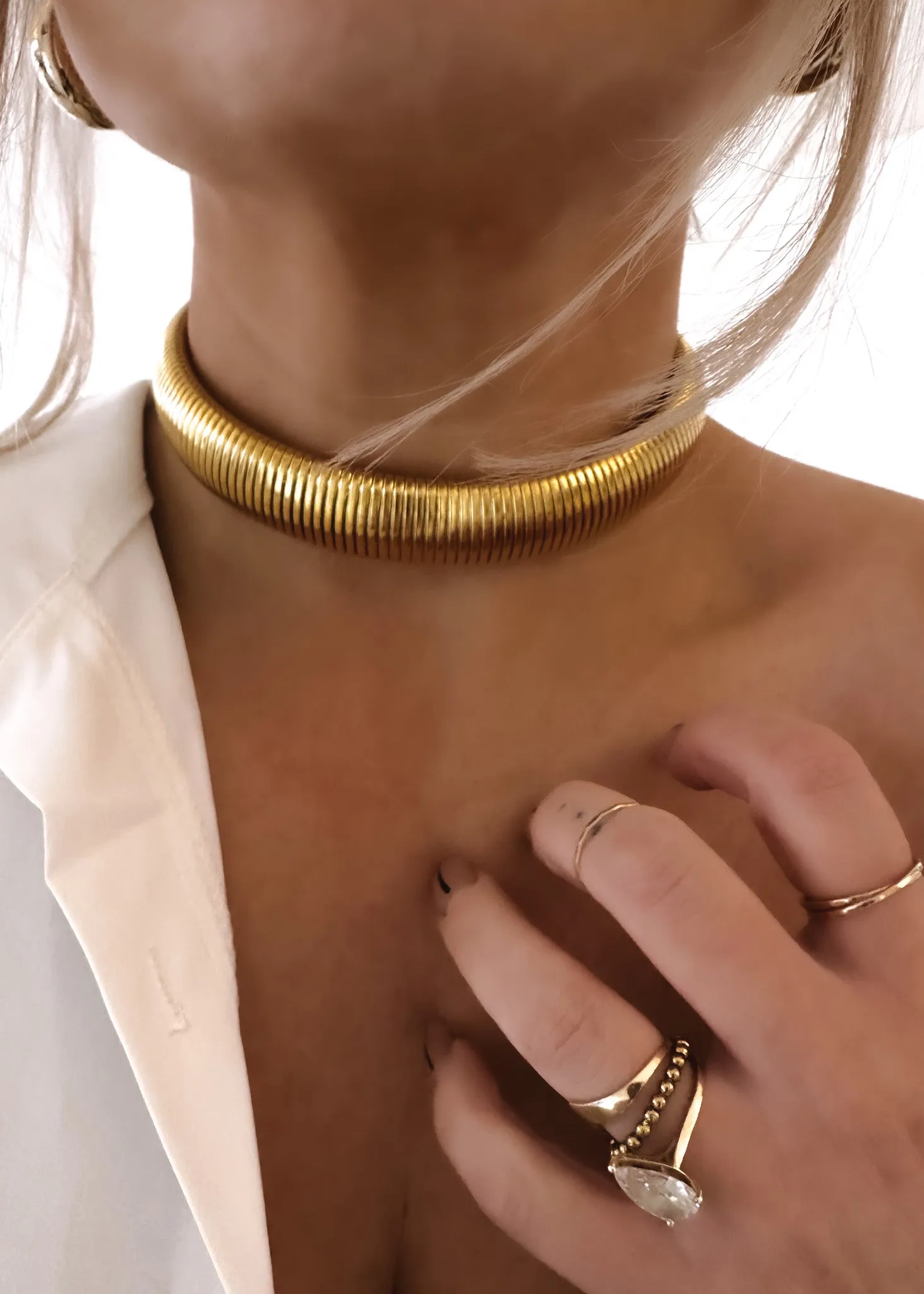 FINAL SALE: DURANI WATER RESISTANT CHOKER NECKLACE