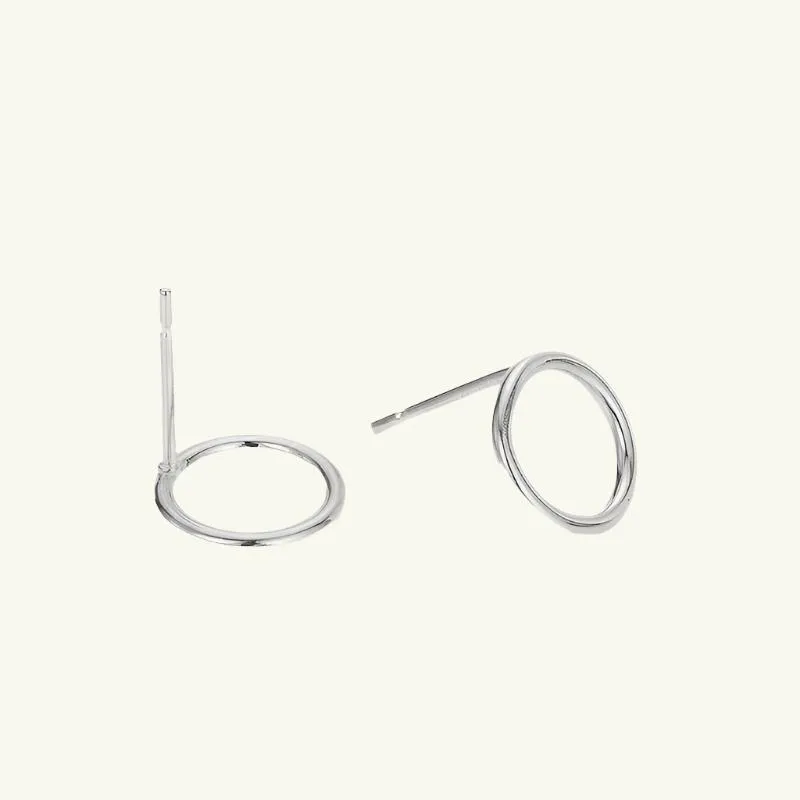 Minimalist Stud Circle Earrings